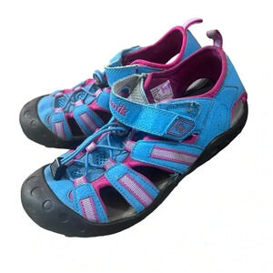 Kamik Girls Water Shoes size 4